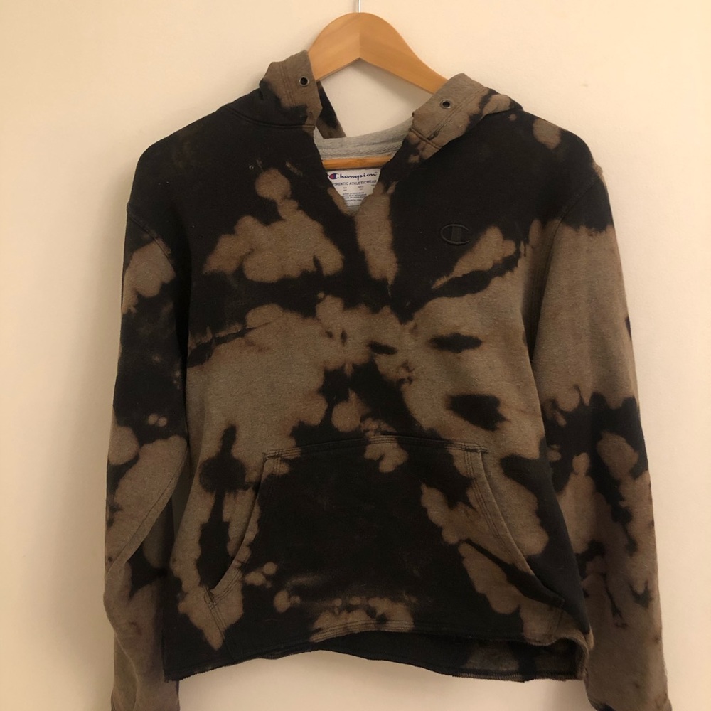 champion hoodie size small